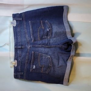 Time and Tru denim shorts